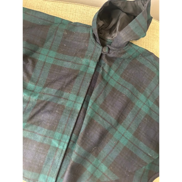 Vintage O'Neil of Dublin Kids Hooded Cape Plaid Wool Blend Green Black Size S - Picture 3 of 5
